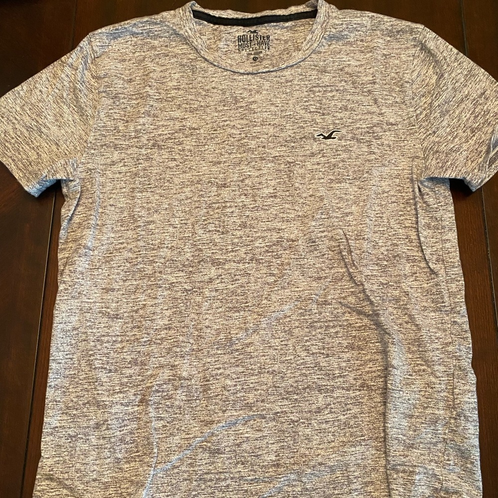 Hollister XS t-shirt, Grey